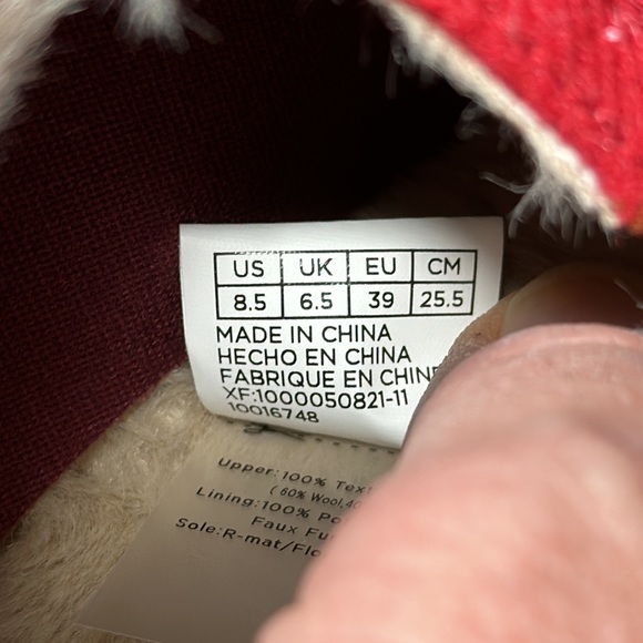 NWT TOMS Red Cozy Plaid Alpargata - Picture 14 of 14